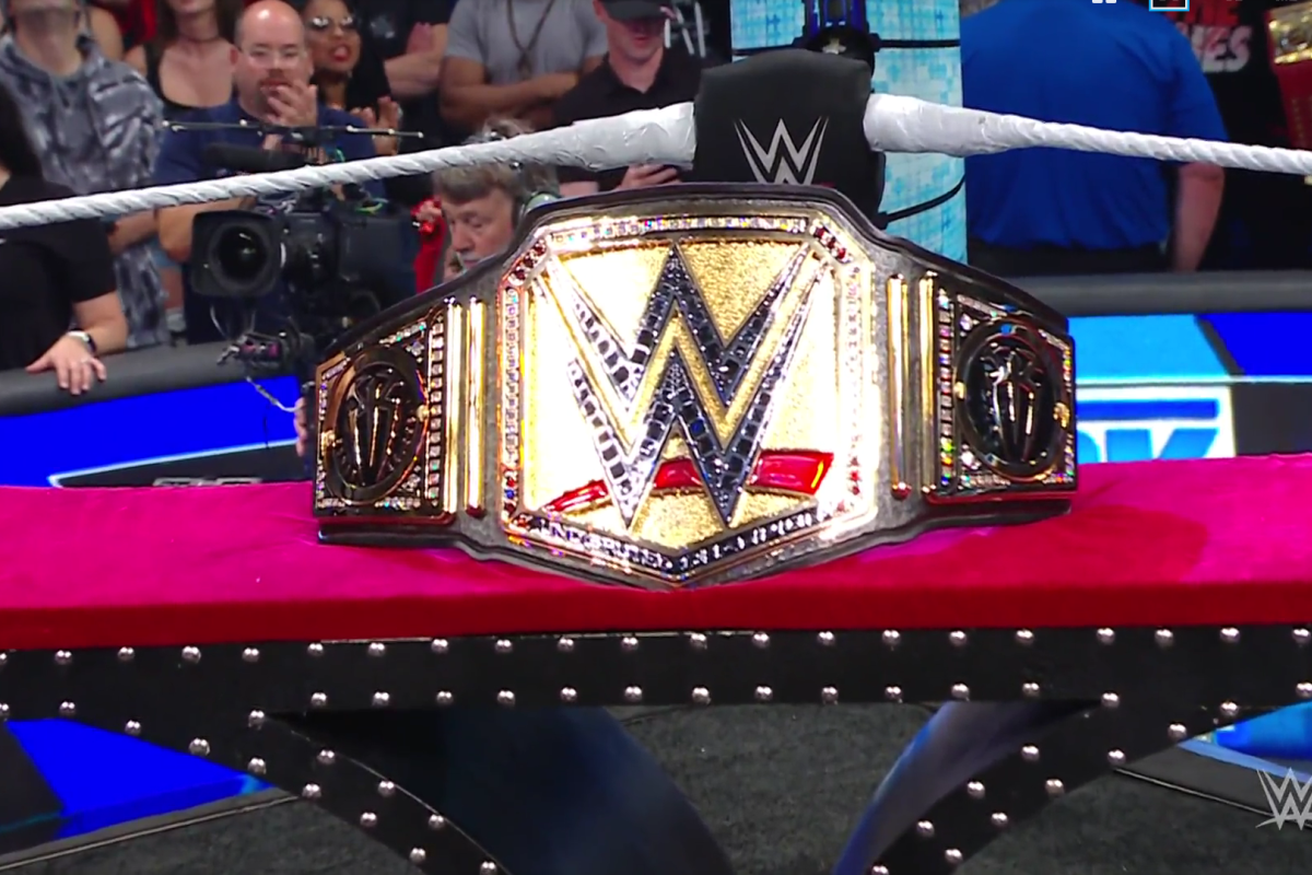 WWE Smackdown: Roman Reigns To Carry 3 World Championship Belts?
