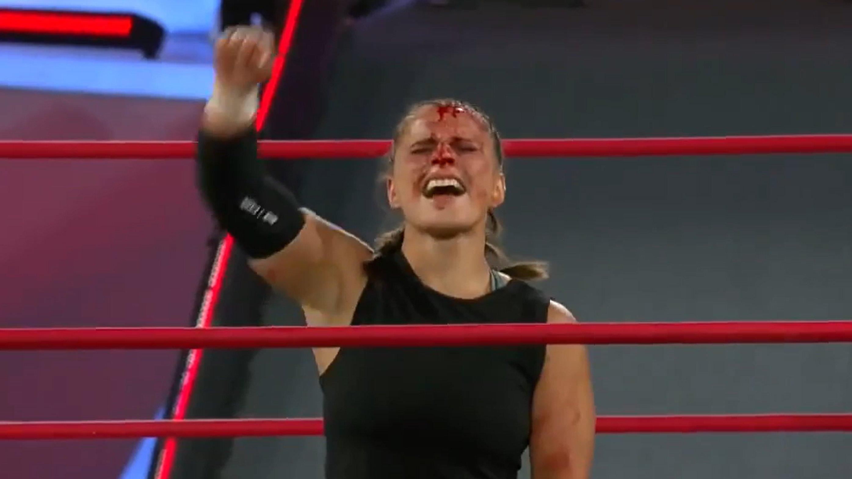 Leyla Hirsch Defeats Diamante In Bloody Texas Death Match At ROH Death ...