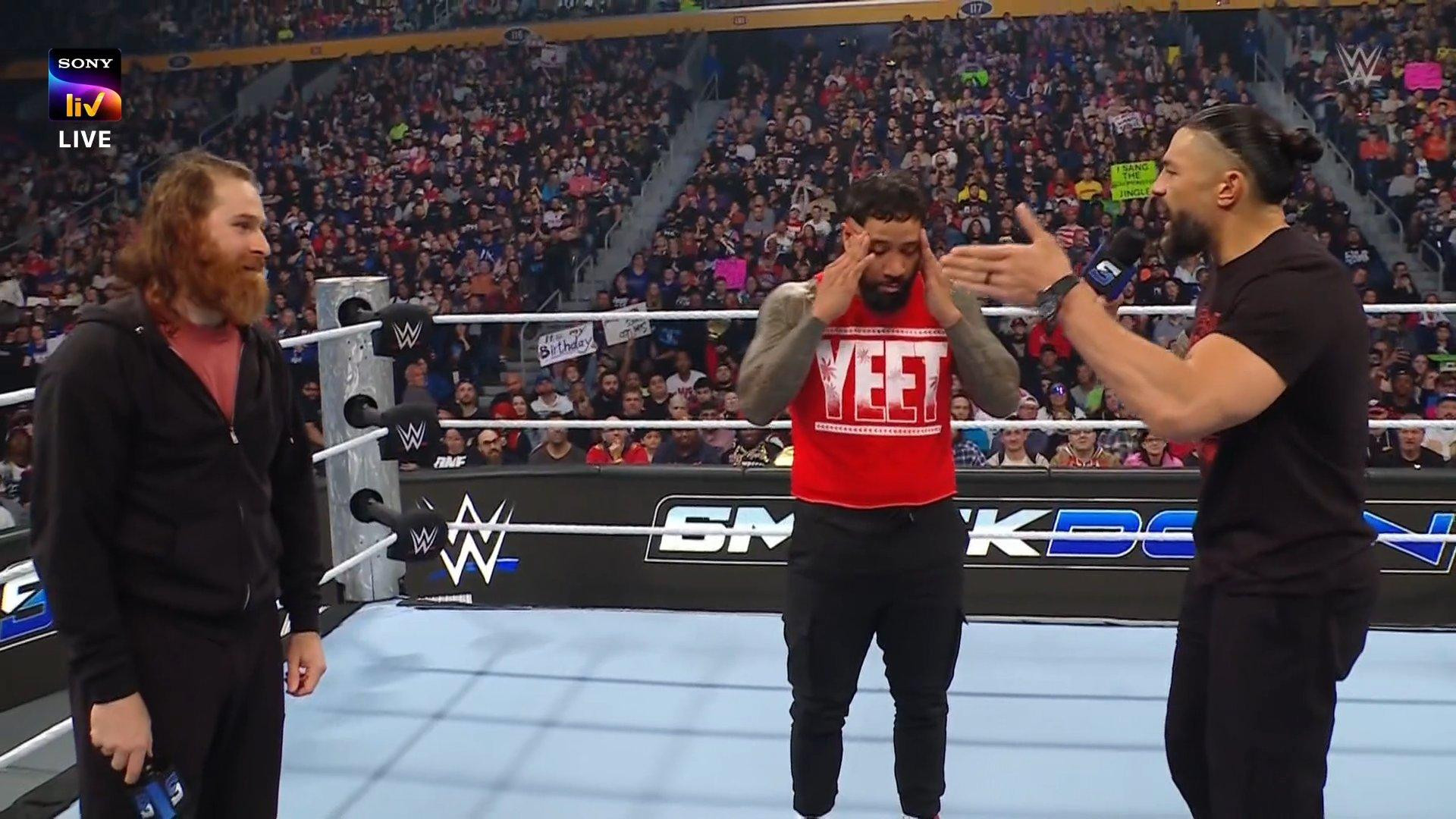 Roman Reigns Says Sami Zayn Isn't Family, Feels Jey Uso Wasted His Time On WWE SmackDown | Fightful News