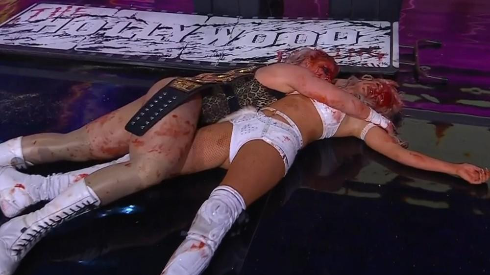 Toni Storm Beats Mariah May In Bloody Hollywood Ending Match, Retains AEW Women's World Title At AEW Revolution | Fightful News