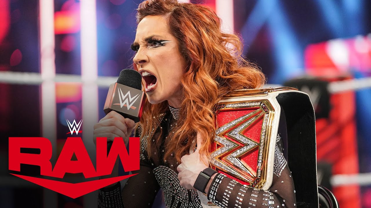 WWE News: Former WWE writer heavily criticizes Becky Lynch's promo