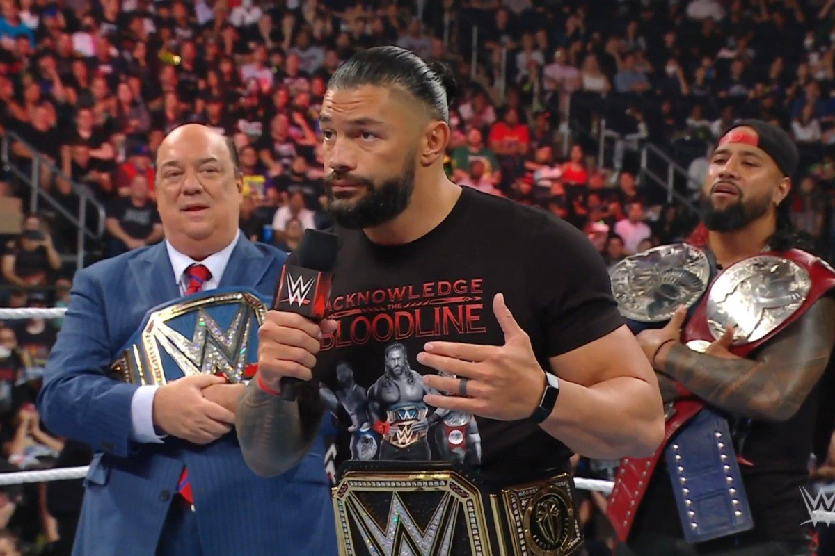 Roman Reigns Taunts Austin Theory On 7/25 WWE Raw, Tells Him That His ...