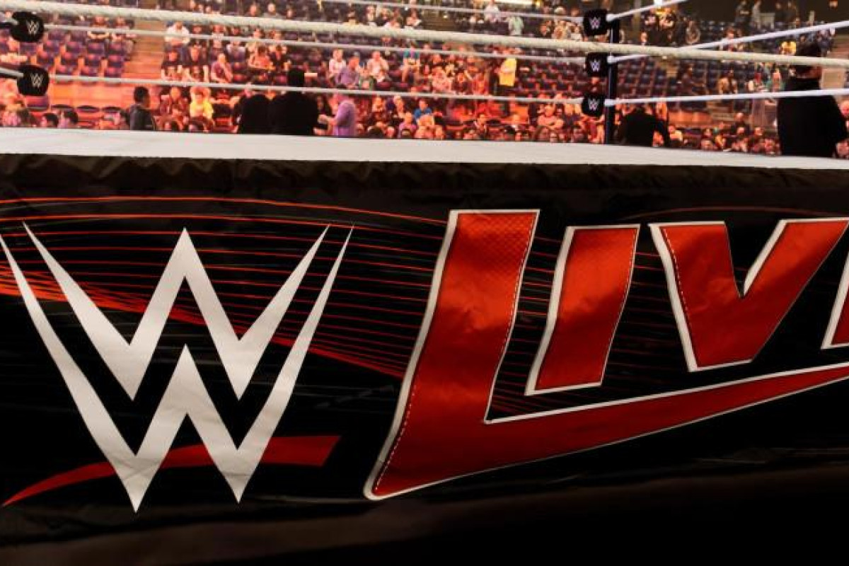 Photo of WWE-Live-Event-Ergebnisse aus Stuttgart, Deutschland (10/31): Braun Strowman & New Day vs.  Die Blutlinie